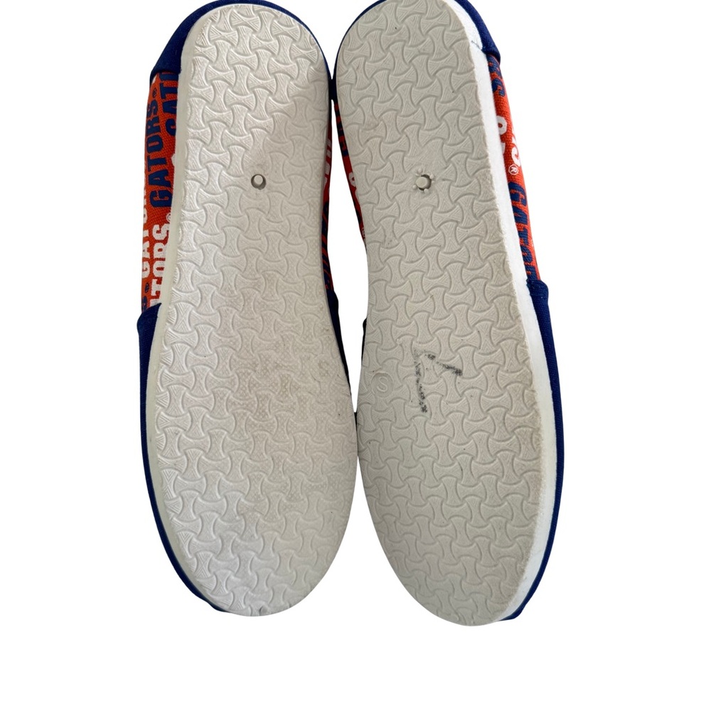 FOCO Florida Gators NCAA Stripe Canvas Slip On Flats Women’s S Fits 5.5–6 - Picture 7 of 8